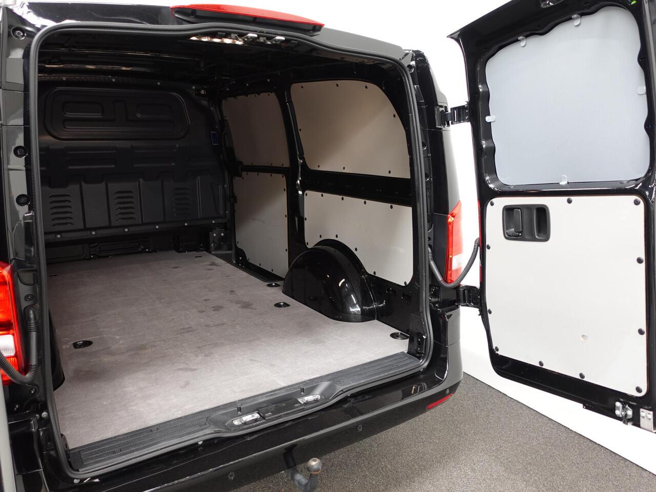 Mercedes-Benz VITO 114 CDI Lang Automaat Airco Bluetooth Camera Trekhaak