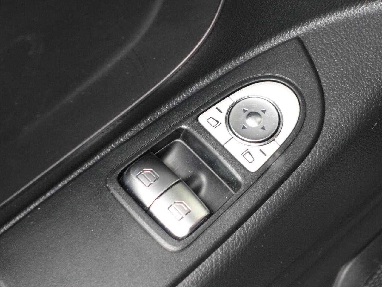 Mercedes-Benz VITO 119 CDI Lang Automaat Airco Bluetooth Camera Trekhaak