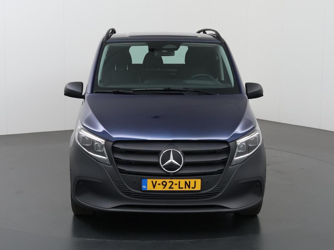 Mercedes-Benz VITO 116 CDI Aut. | L2 | Pro Automaat | Cruise control | Distronic Plus | Tweezitsbank | Airco | Dodehoek Assistent | Laadruimte bekleding | Achterdeuren 270 | Trekhaak AHW 2500 kg |