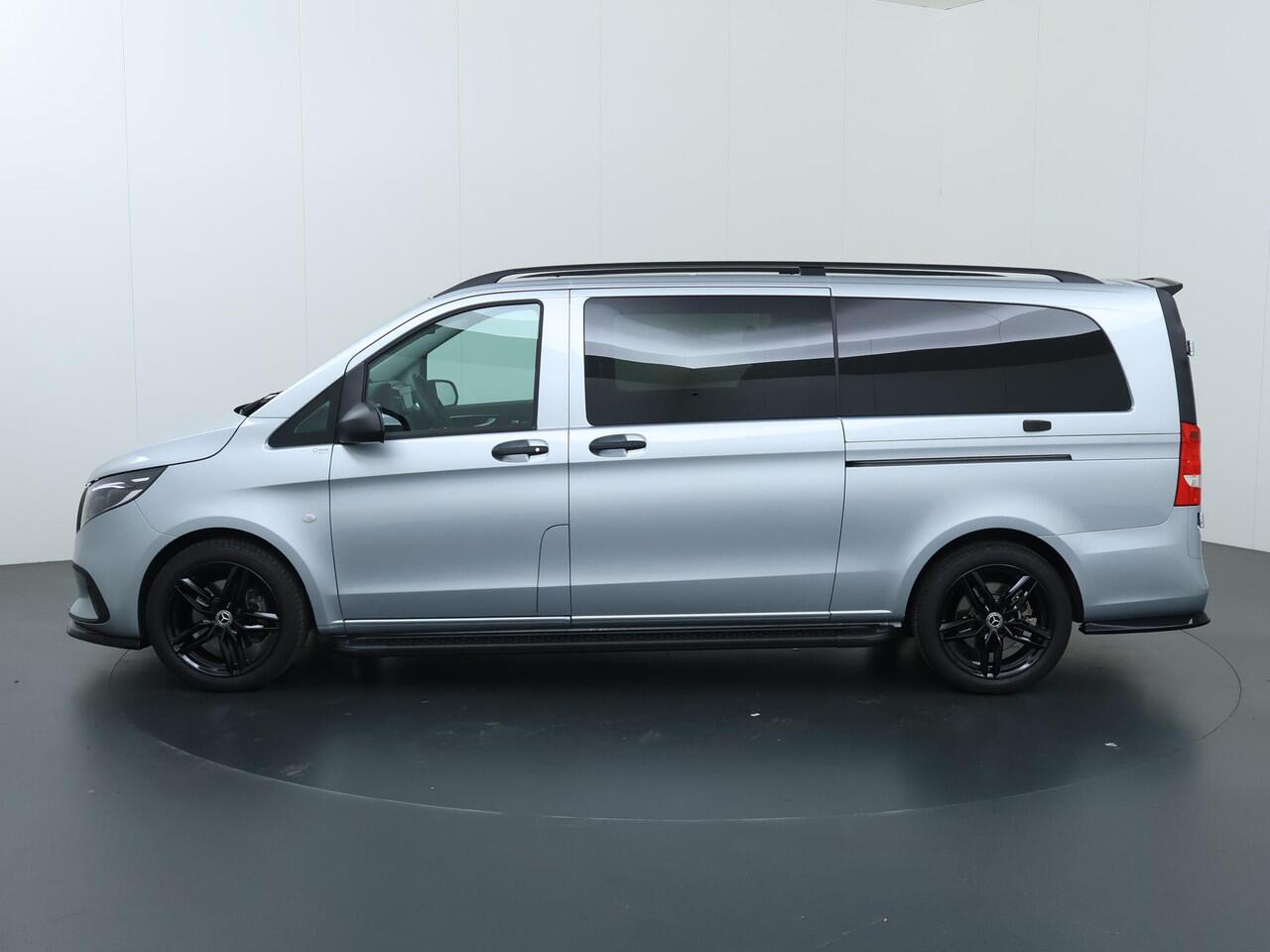 Mercedes-Benz VITO 119 L3 XL Pro | Aut. | Edition | Dubbele Cabine MULTI-BEAM LED | ACHTERUITRIJCAMERA | 2500 KG AHW TREKHAAK | ACHTERDEUREN | 2X ZIJSCHUIFDEUR | CRUISE CONTROL | STOEL - STOEL | METALLIC