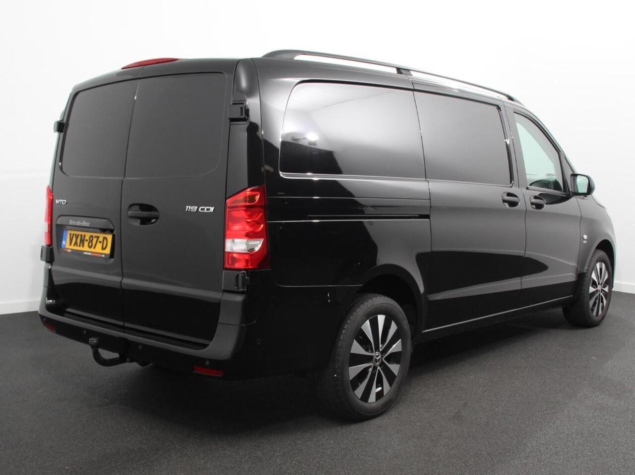 Mercedes-Benz VITO 119 CDI 190pk Automaat L2 Lang Navigatie Camera Apple Carplay Cruise control Trekhaak Leder Lichtmetalen Velgen