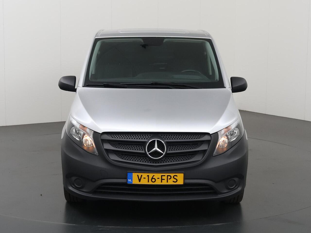 Mercedes-Benz VITO 114 CDI | Aut. | L2 Lang | Parkeercamera | Apple/Android Carplay| Achterdeuren 180 Graden | Airco | Cruise Control | Sidebars | 3-zits | Certified