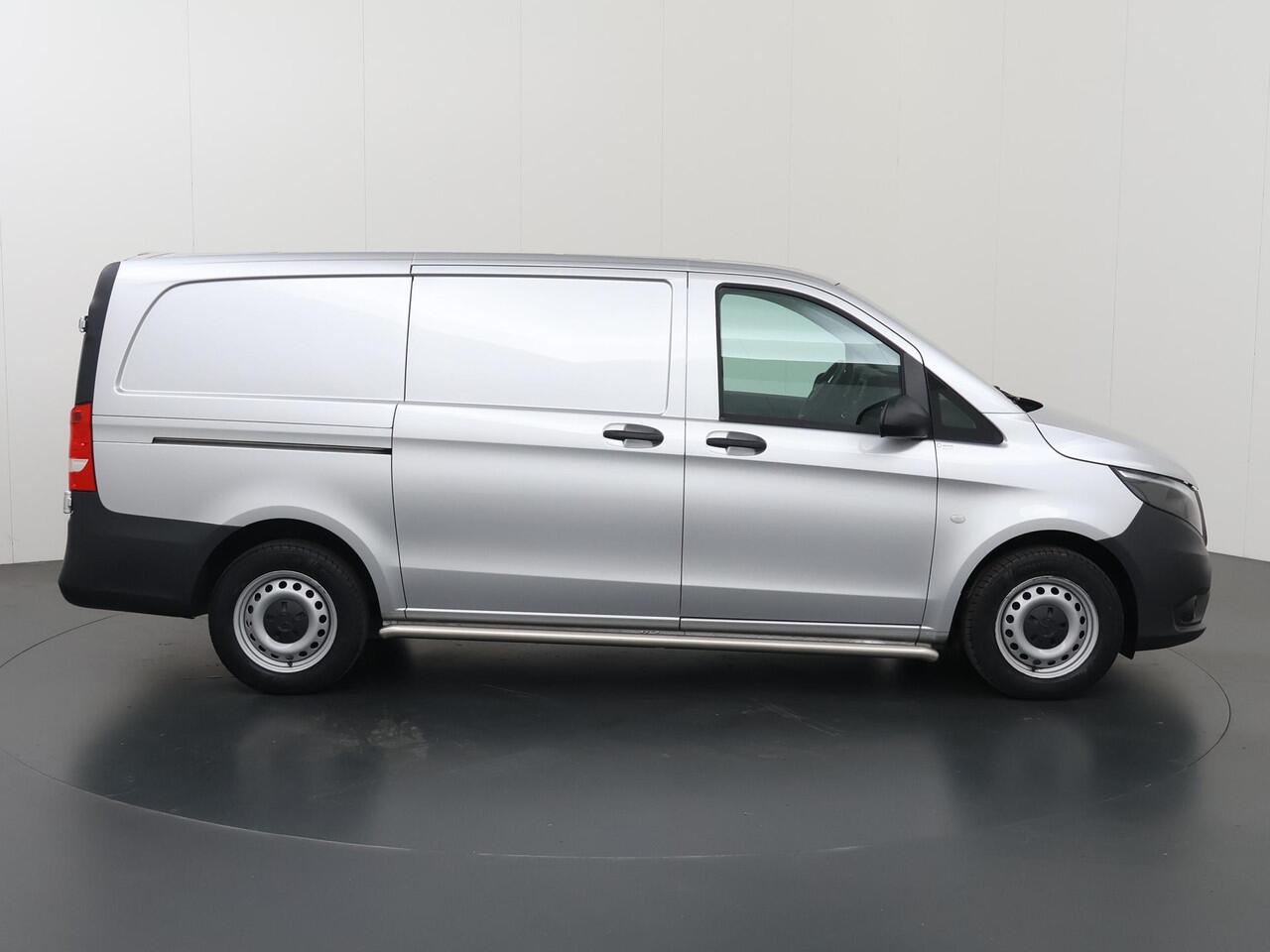 Mercedes-Benz VITO 114 CDI | Aut. | L2 Lang | Parkeercamera | Apple/Android Carplay| Achterdeuren 180 Graden | Airco | Cruise Control | Sidebars | 3-zits | Certified