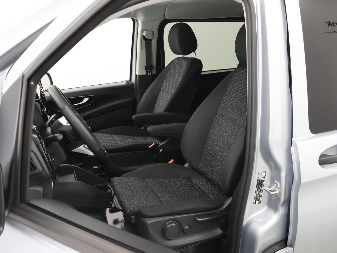 Mercedes-Benz VITO 119 XL L3 PRO | EDITION | DUBBELE CABINE | MULTI-BEAM LED | ACHTERUITRIJCAMERA | 2500 KG AHW TREKHAAK | ACHTERDEUREN | 2X ZIJSCHUIFDEUR | CRUISE CONTROL | STOEL - STOEL | METALLIC