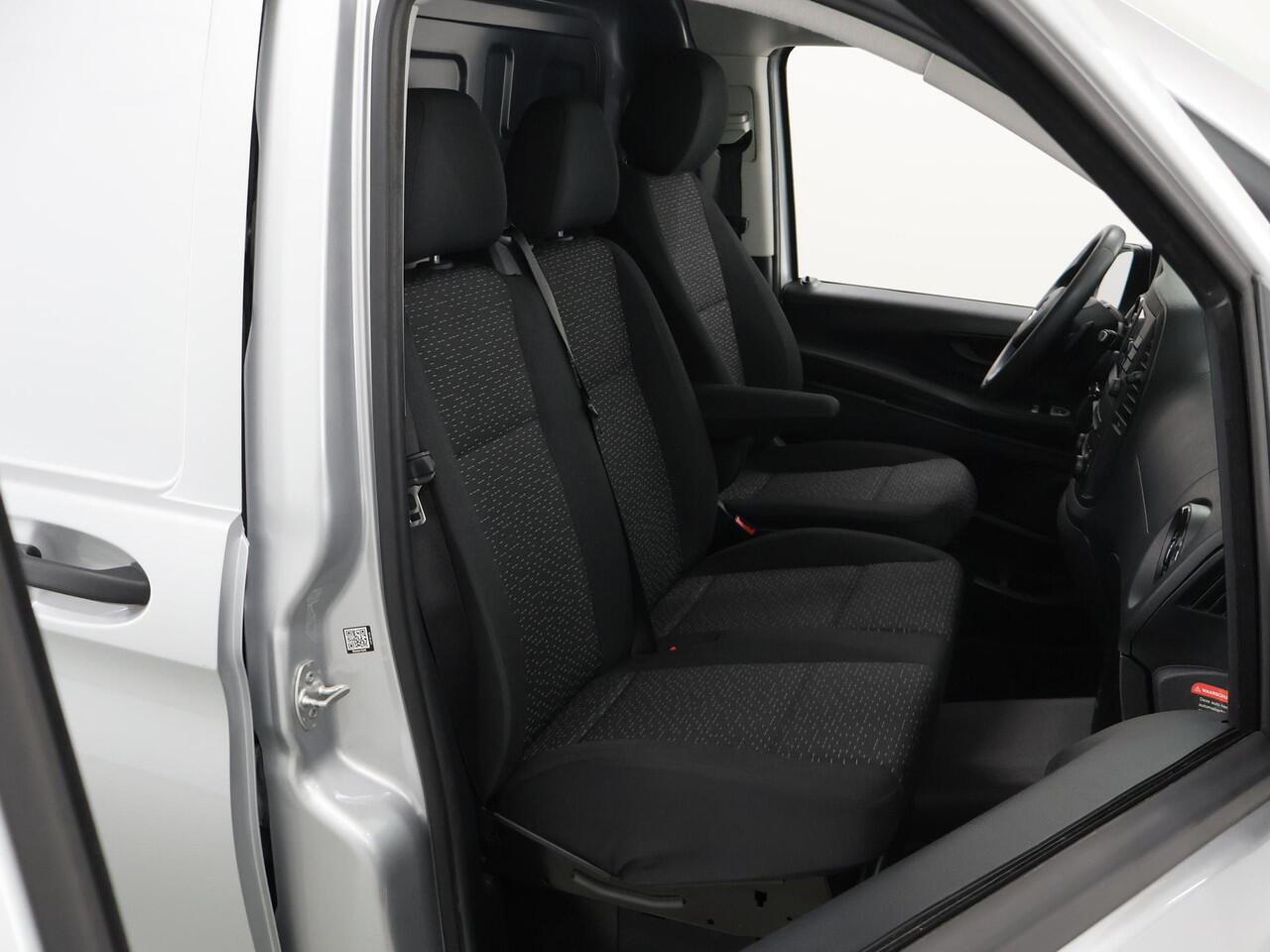 Mercedes-Benz VITO 114 CDI | Lang L2 | Aut. | Parkeercamera | Bluetooth | Airco | Cruise Control | 3-zits | Certified