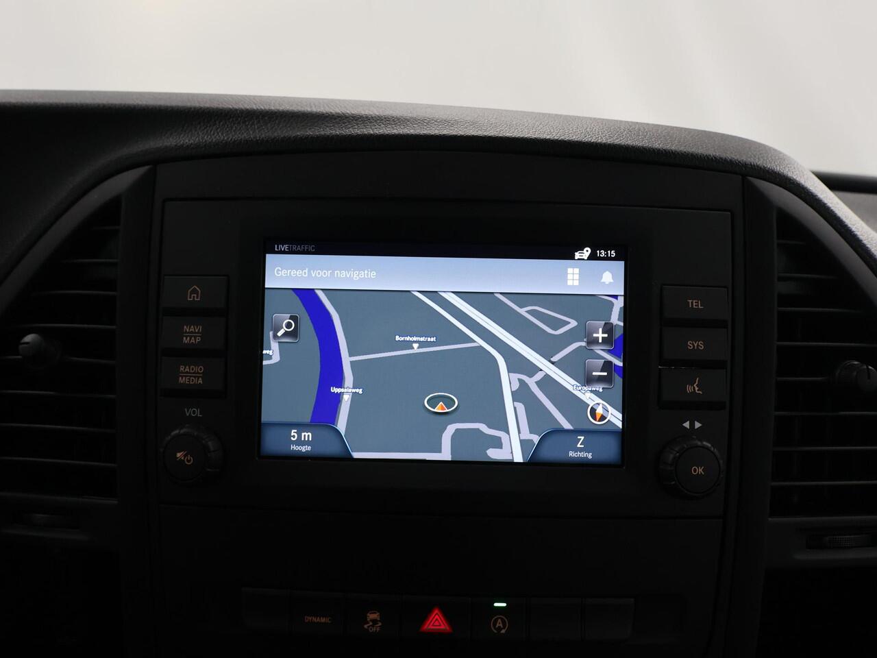 Mercedes-Benz VITO 116 CDI Extra Lang | Dubbel Cabine ¤57.995,- | Sidebars | LED | Trekhaak | Lat om Lat Bettimmering |