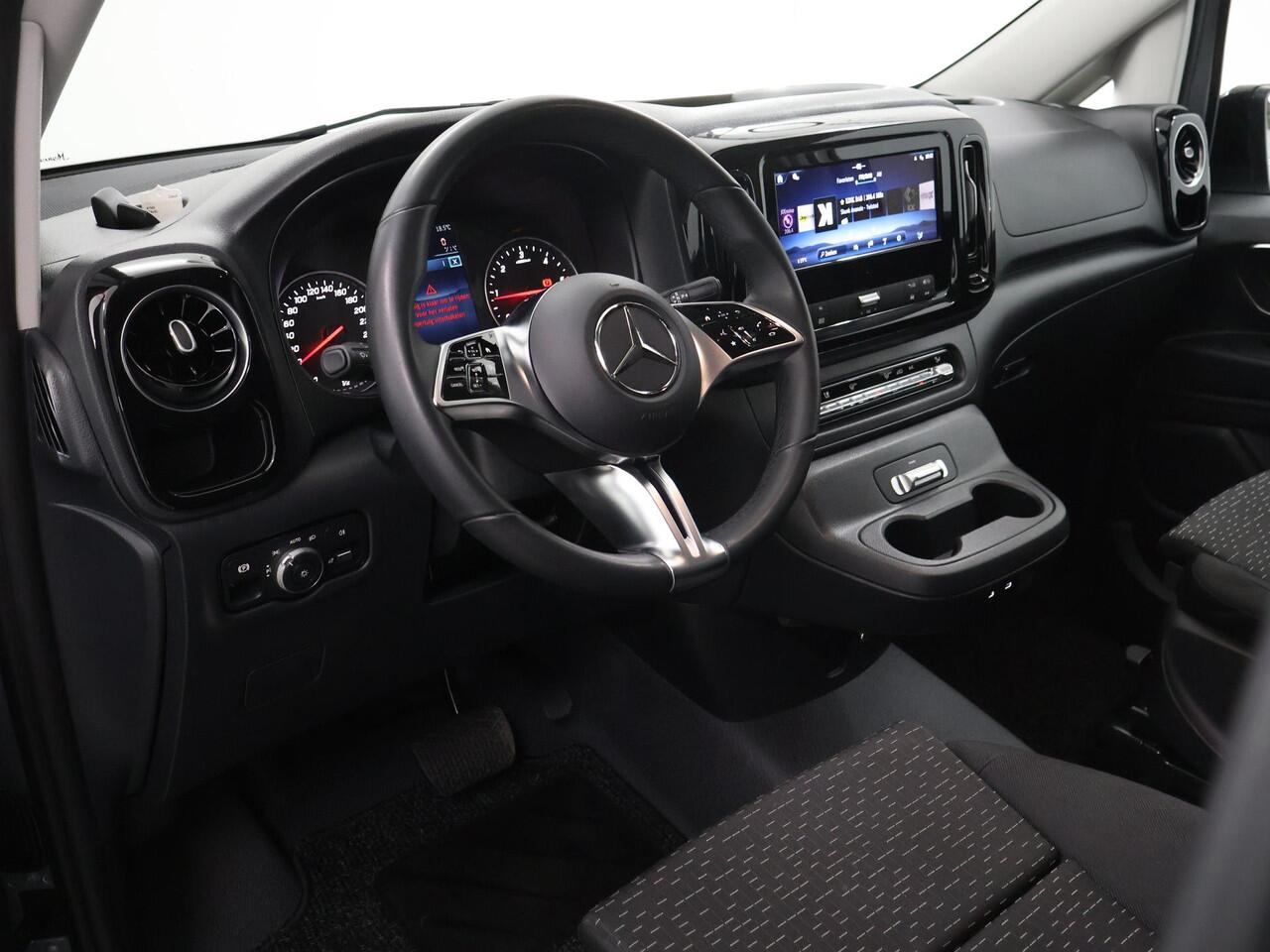 Mercedes-Benz VITO 114 CDI Aut. | Lang L2 | Select | Dubbele Cabine | Schuifdeur L+R | LED | LM Velgen | 5-zits | Dakspoiler | Achteruitrijcamera | Trekhaak 2500KG. | Comfort-stoelen | Alarm | Certified