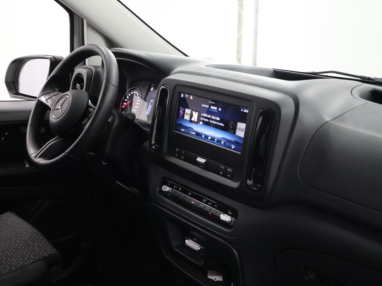 Mercedes-Benz VITO 116 CDI | Lang L2 | AUT. | PRO | Navigatie | Camera | Cruise-Controle | Stoelverwarming | Spiegelpakket | Dodehoekassistent | Achterdeuren | Certified