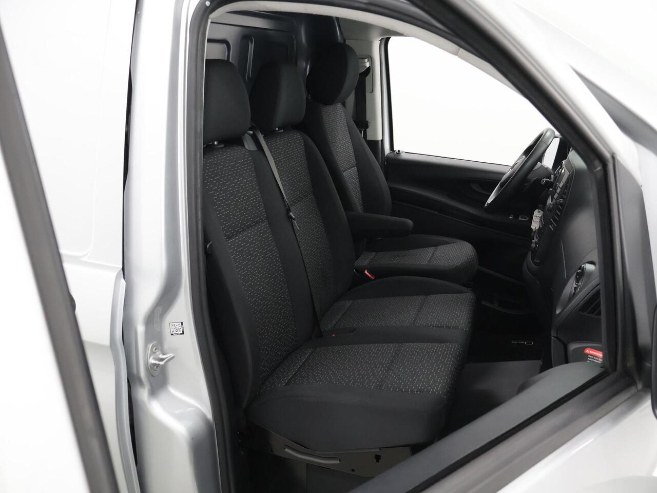 Mercedes-Benz VITO 114 CDI L2 | Aut. | Parkeercamera | Bluetooth | Airco | Cruise Control | Certified