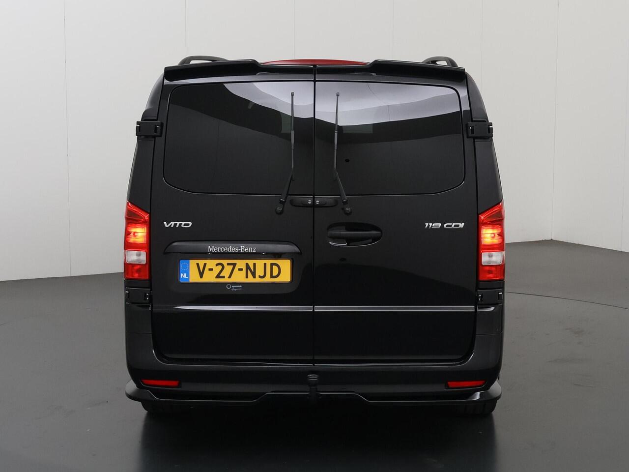 Mercedes-Benz VITO 119 CDI XL L3 Pro | Dubbele Cabine | EDITION | MULTI-BEAM LED | ACHTERUITRIJCAMERA | 2500 KG AHW TREKHAAK | ACHTERDEUREN | 2X ZIJSCHUIFDEUR | CRUISE CONTROL | STOEL - STOEL | METALLIC