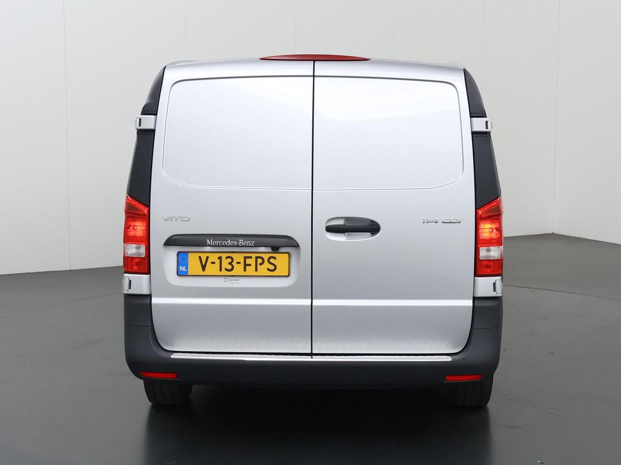 Mercedes-Benz VITO 114 CDI | Lang L2 | Aut. | Parkeercamera | Apple/Android Carplay| Achterdeuren 180 Graden | Airco | Cruise Control | Sidebars | 3-zits | Certified