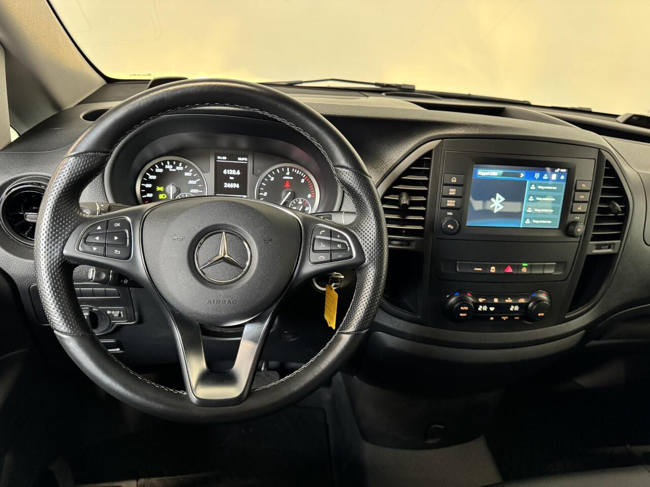 Mercedes-Benz VITO 114 CDI Lang Dubbele Cabine Automaat | Airco | Navigatie | Apple Caraplay/Android Auto | Bluetooth | Parkeersensoren 6-zits