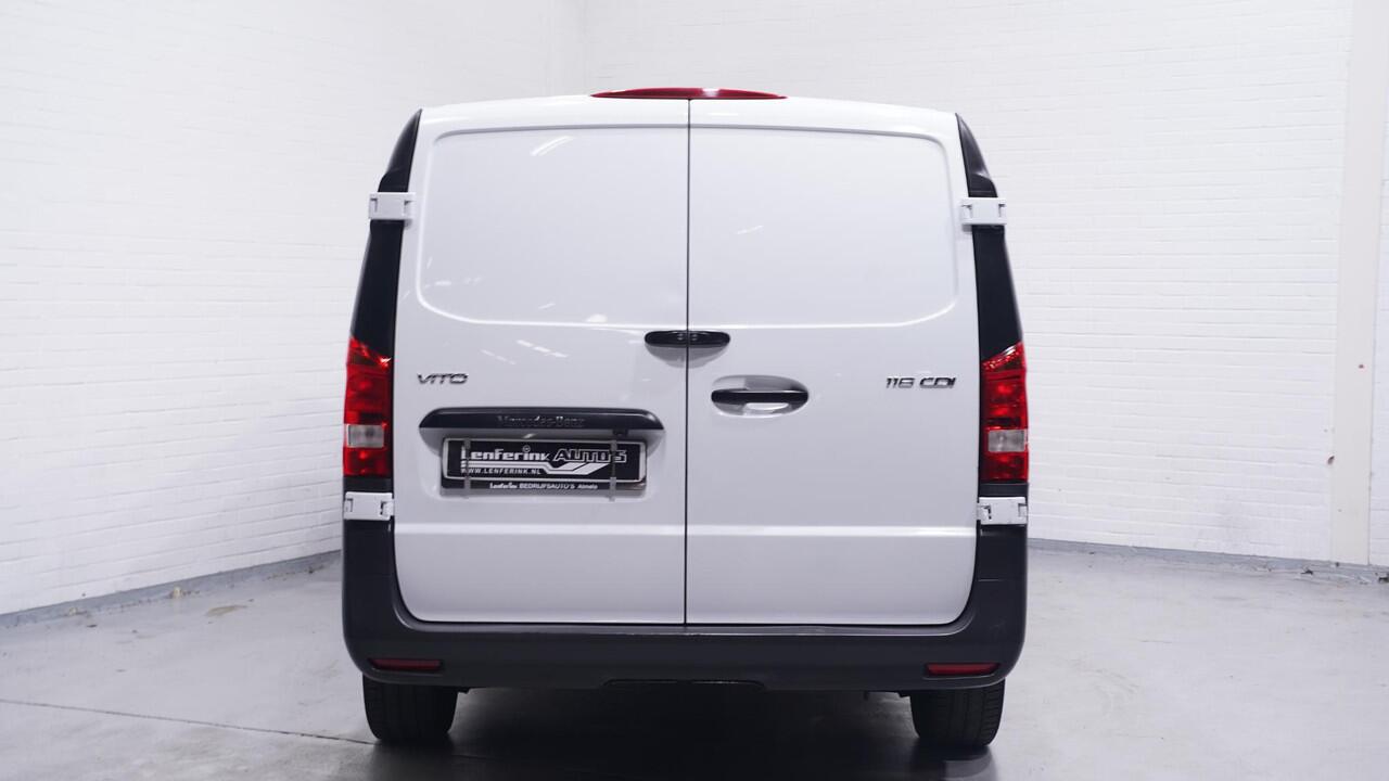 Mercedes-Benz VITO 116 CDI 163 pk Aut. XL Nwe Model Navi MBux, Camera, 270 Graden Deuren, Laadruimte Pakket, 3-Zits