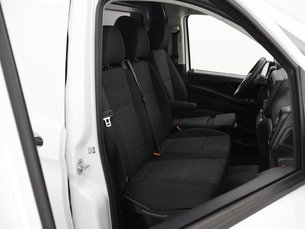 Mercedes-Benz VITO 116 CDI | Aut. | Lang L2 | Pro | Navigatie | Parkeercamera | Stoelverwarming | Keyless Go | Certified