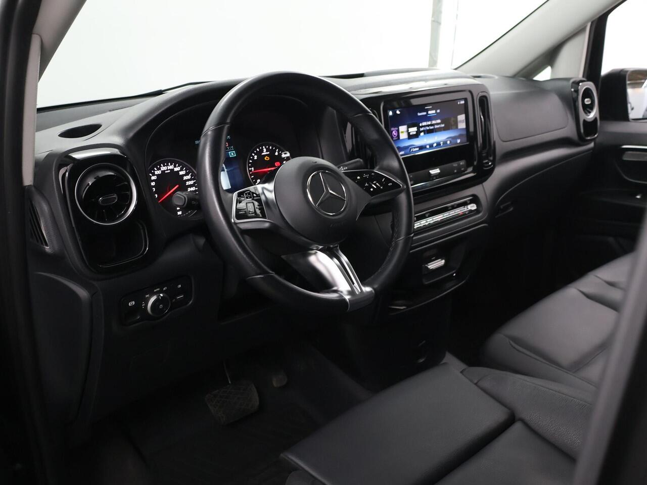 Mercedes-Benz VITO 116 CDI | Aut. | Lang L2 | Select | LM Velgen | Airco | Parkeercamera | Stoelverwarming | 2500 KG. Trekhaak | Alarm | LED Koplampen | Certified