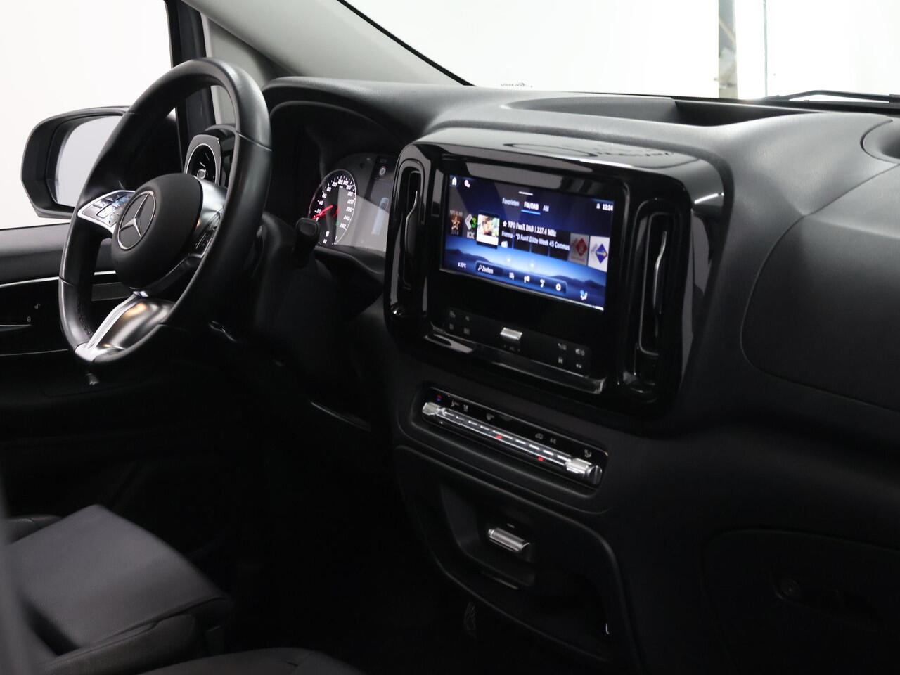 Mercedes-Benz VITO 116 CDI | Aut. | Lang L2 | Select | Trekhaak | 270° Deuren | MBUX | Led koplampen | 3-zits | Apple Carplay \ Android Auto | Certified