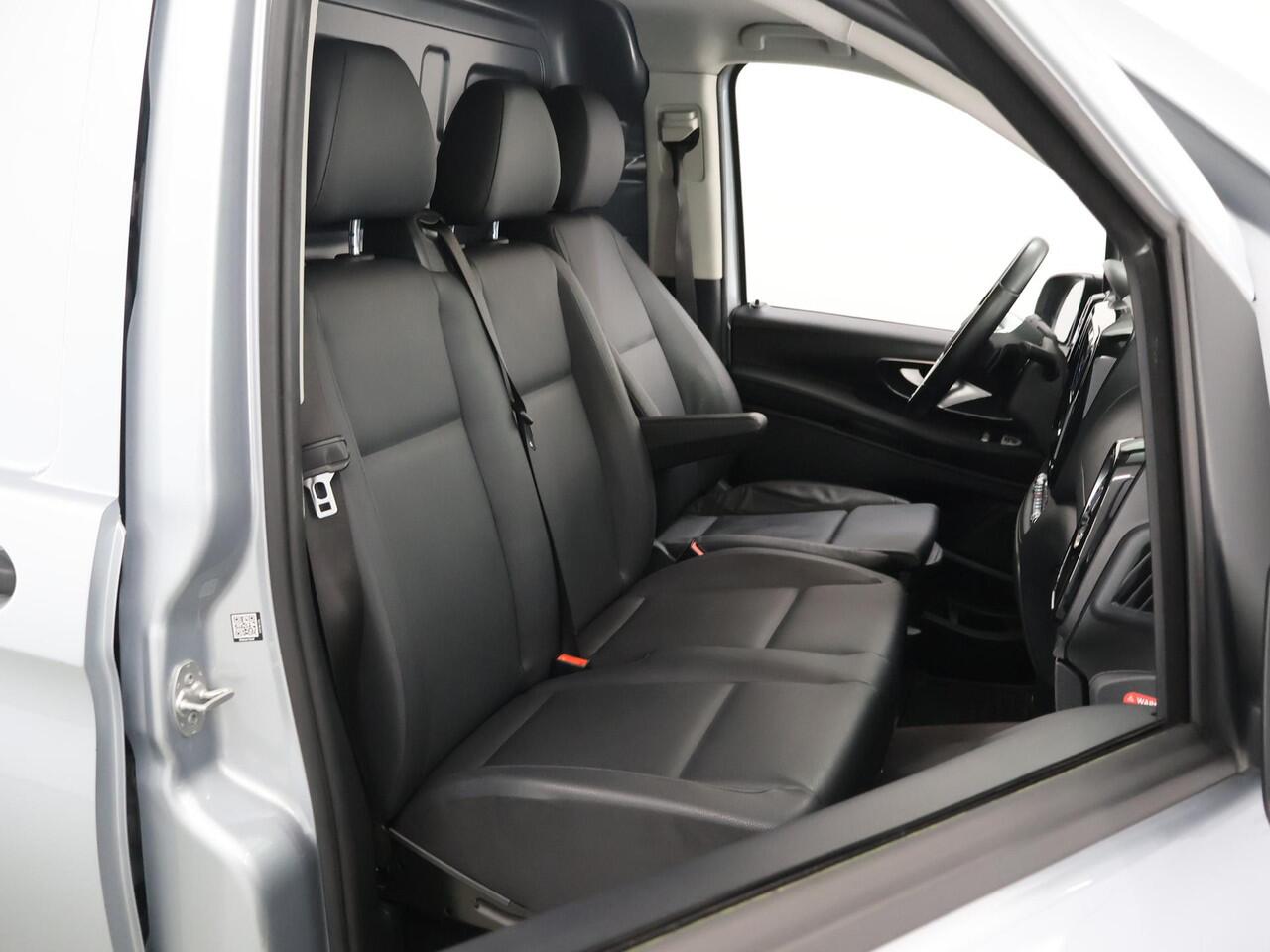 Mercedes-Benz VITO 116 CDI | Aut. | Lang L2 | Select | Trekhaak | 270° Deuren | MBUX | Led koplampen | 3-zits | Apple Carplay \ Android Auto | Certified