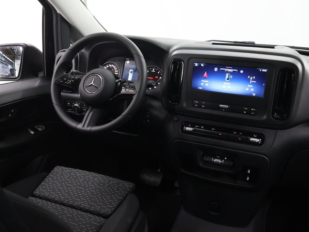 Mercedes-Benz VITO 119 CDI L3 Pro BPM VRIJ | NAVIGATIE | PARKEERPAKKET MET ACHTERUITRIJDCAMERA | LED VERLICHTING | 2500 KG TREKHAAK | DUBBELE SCHUIFDEUR | 4X4