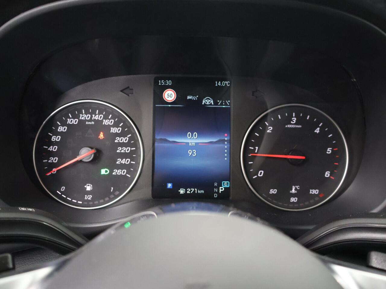 Mercedes-Benz VITO 119 CDI Aut. | XL L3 | Select | EDITION | STYLINGPAKKET | LM VELGEN | SPOILERPAKKET | TREEPLANKEN | Luchtvering | Adaptive Cruise Control | 360 Camera | Parkeersensoren | Achteruitrijcamera | Navigatie | Stoel - Stoel