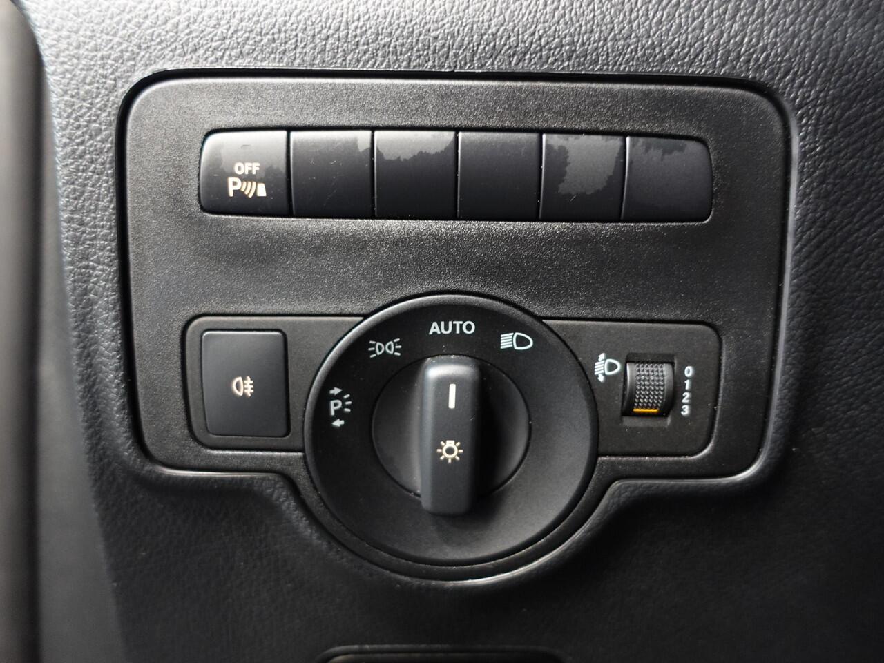 Mercedes-Benz VITO 114 CDI Lang Automaat Airco Bluetooth Camera Trekhaak