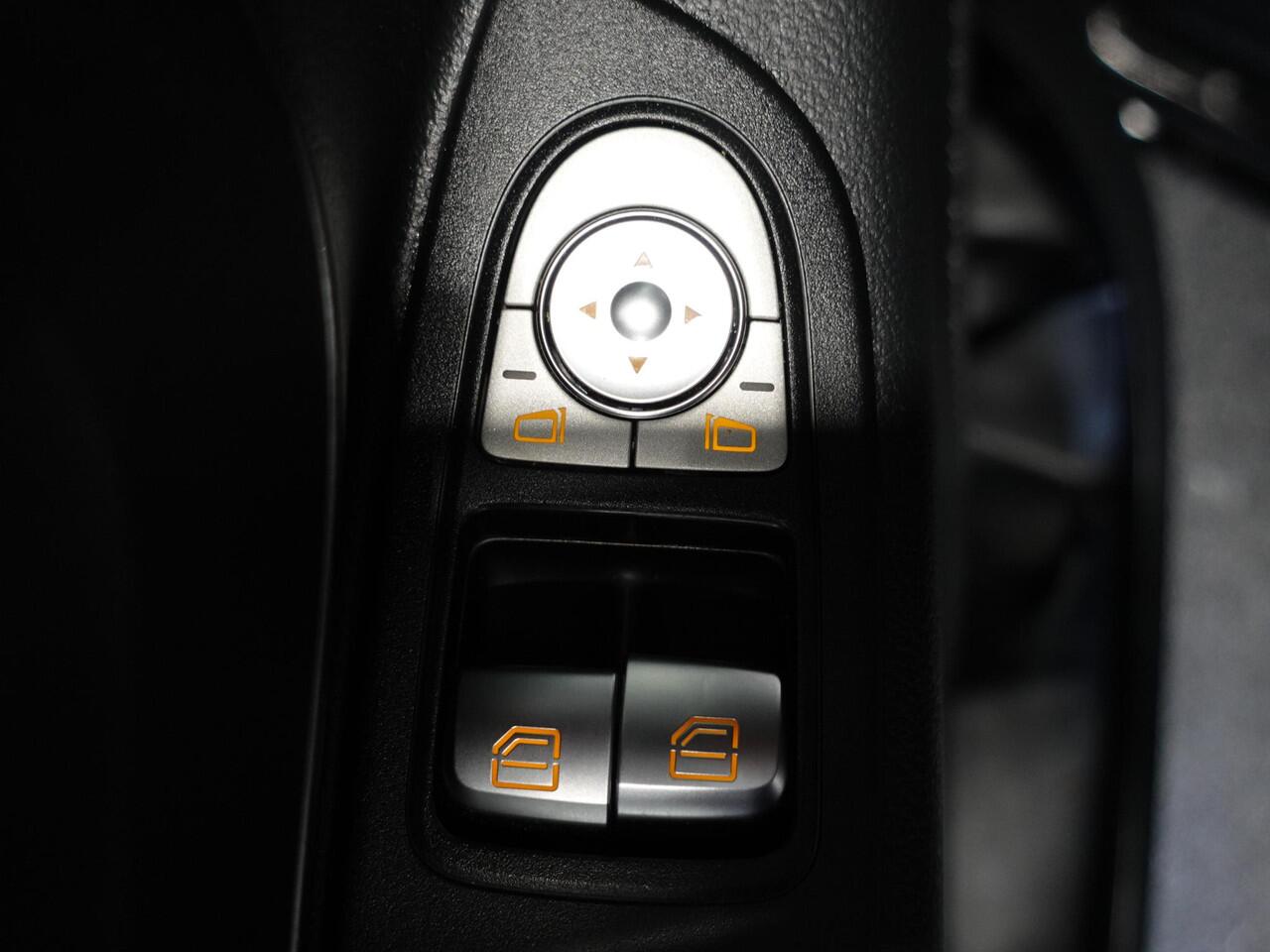 Mercedes-Benz VITO 114 CDI Lang Automaat Airco Bluetooth Camera Trekhaak