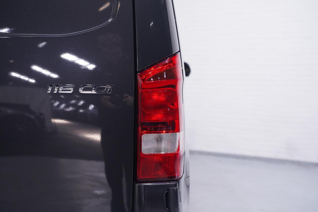 Mercedes-Benz VITO 116 CDI 163 pk Dubbel Cabine Lang 2x Schuifdeur LED Koplampen, Camera achter, Audio 30, PDC V+A, 5-Zits