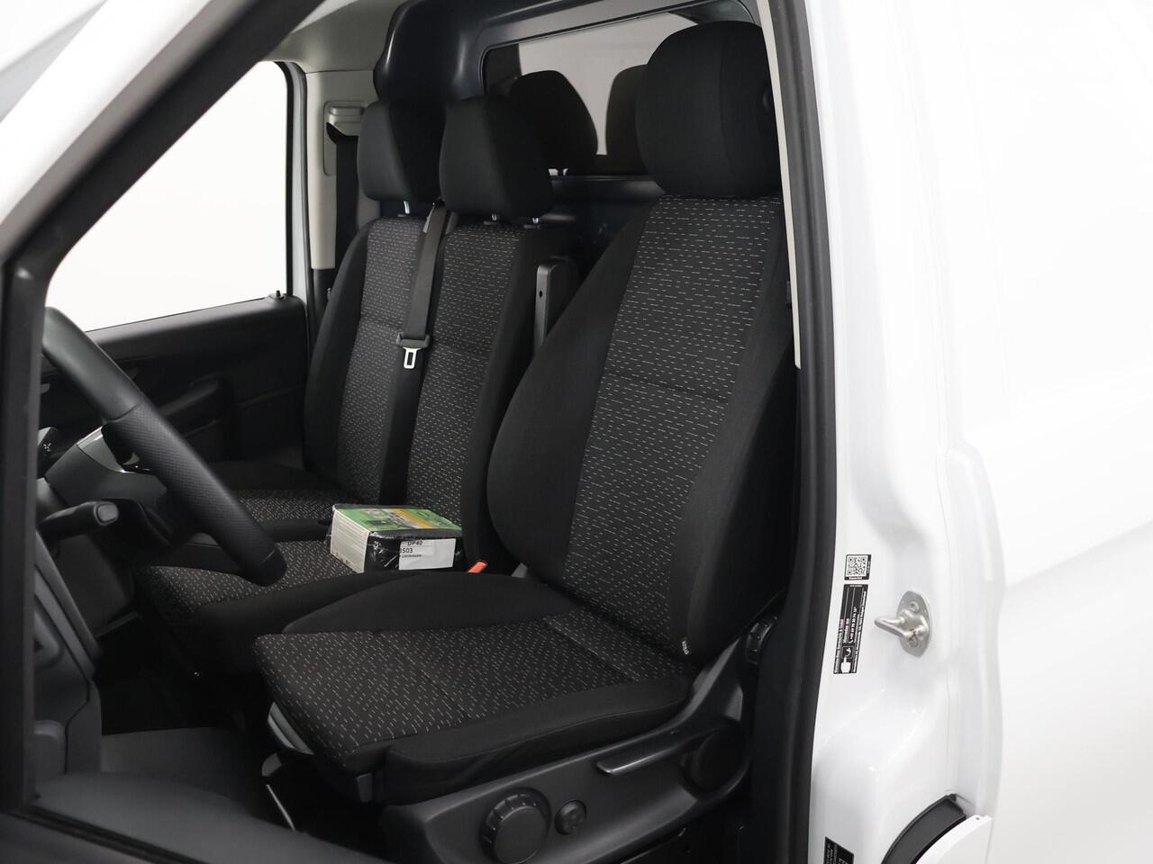Mercedes-Benz VITO 116 CDI | L3 | PRO | AUT. | 3-ZITS | PARKEERCAMERA | WINTERPAKKET | 2500 KG TREKHAAK | CRUISE CONTROL | AIRCO | NAVIGATIE | STOELVERWARMING | BETIMMERDE LAADRUIMTE | CERTIFIED