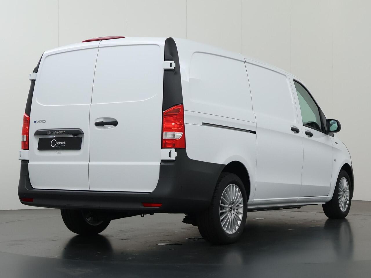 Mercedes-Benz VITO eVito 112 L2 66 kWh