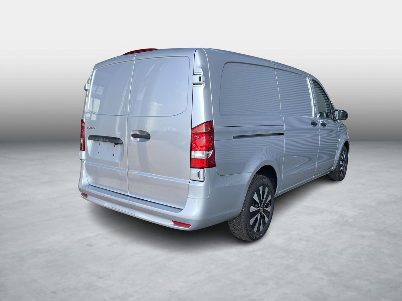 Mercedes-Benz VITO eVito 112 L2 60 kWh Mercedes-Benz eVito eVito 112 L2 66 kWh