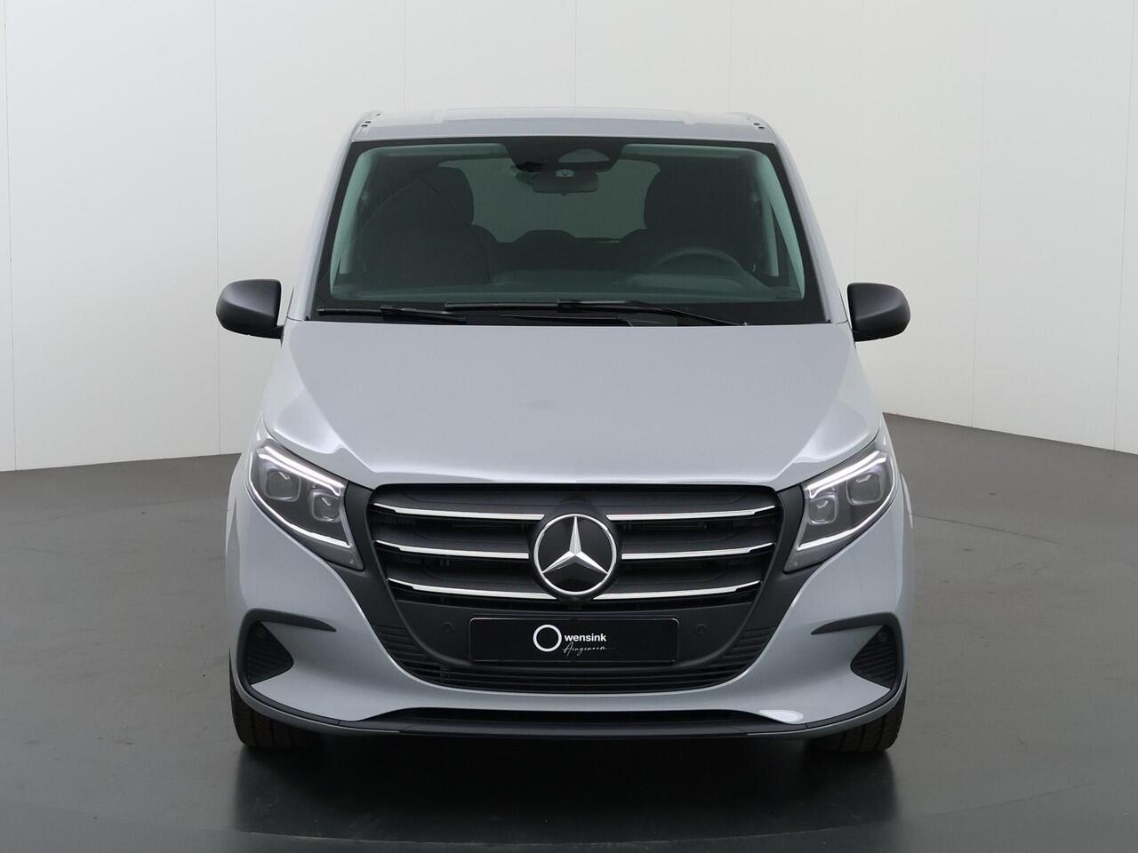 Mercedes-Benz VITO Bestelwagen 110 CDI L2 PRO | Trekhaak | Apple Carplay | Achteruitrijcamera | Airco | MultiBeam LED Koplampen | Cruise Control | Dodehoekassistent |