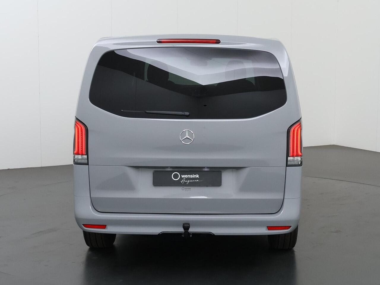 Mercedes-Benz VITO Bestelwagen 110 CDI L2 PRO | Trekhaak | Apple Carplay | Achteruitrijcamera | Airco | MultiBeam LED Koplampen | Cruise Control | Dodehoekassistent |