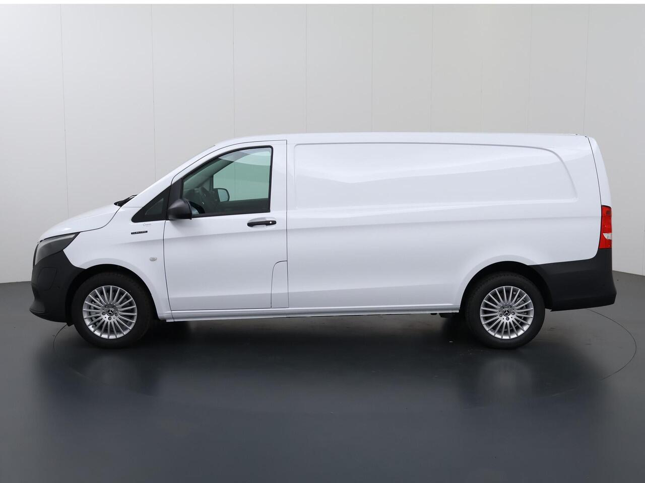 Mercedes-Benz VITO eVito Bestelwagen L2 66 kWh | Stoelverwarming | Apple Carplay | Achteruitrijcamera | Airco | Cruise Control | Dodehoekassistent |