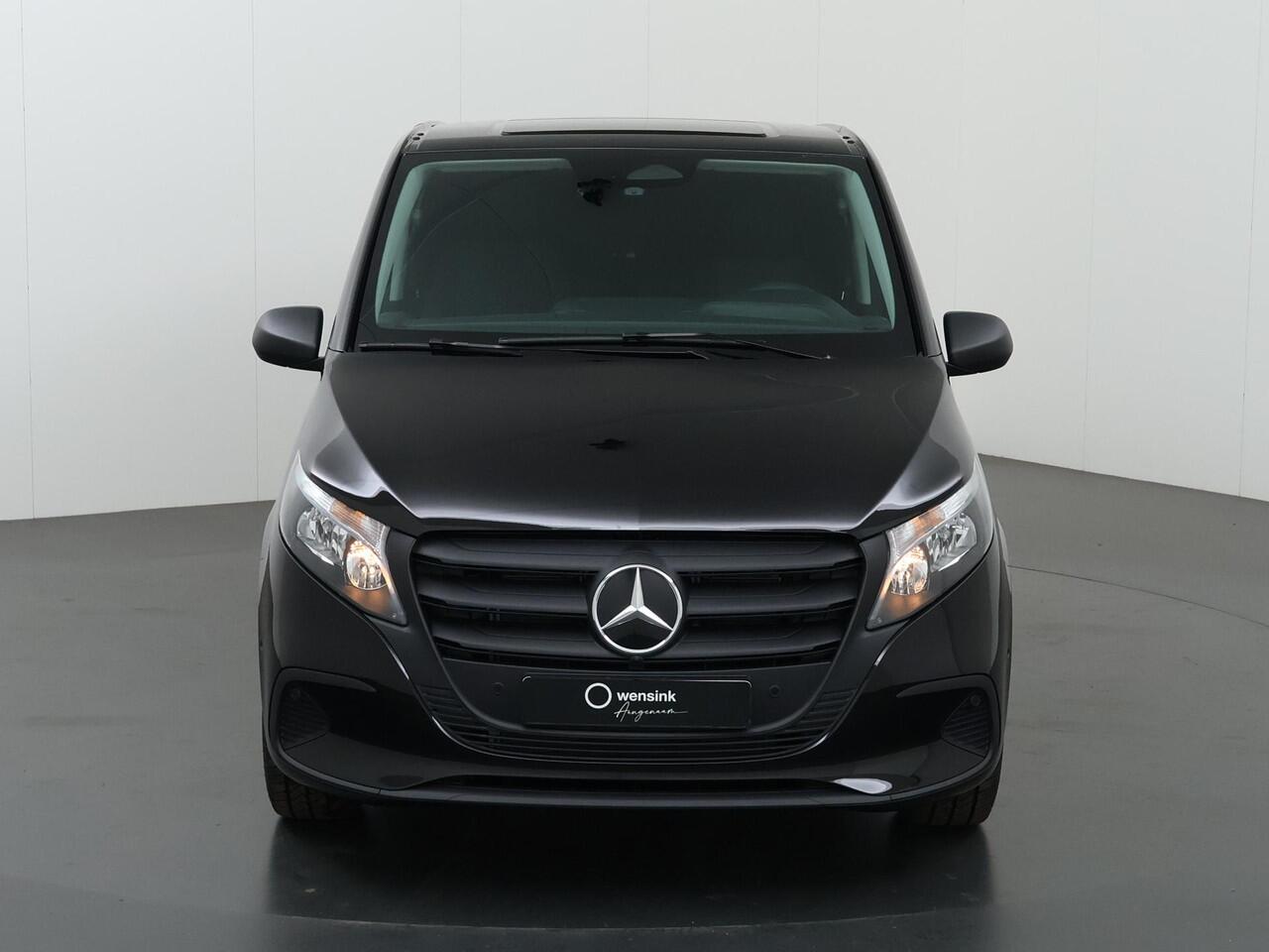 Mercedes-Benz VITO Bestelwagen 114 CDI L2 PRO | Achteruitrijcamera | Climate Control | Trekgewicht 2500 kg | Bumper en stootlijsten carrosseriekleur |o |