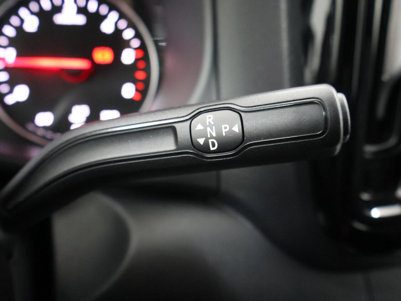 Mercedes-Benz VITO Bestelwagen 119 CDI GB L3 SELECT | Winterpakket | Schuifdeur links | MULTIBEAM LED-koplampen | Achterdeuren | Dodehoekassistent | 3000KG |