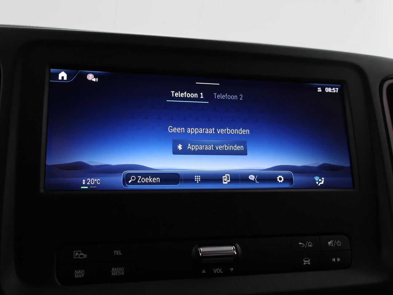 Mercedes-Benz VITO eVito 112 Bestelwagen L2 66 kWh | Stoelverwarming | Navigatie | Achteruitrijcamera | Airco | Cruise Control | Dodehoekassistent |