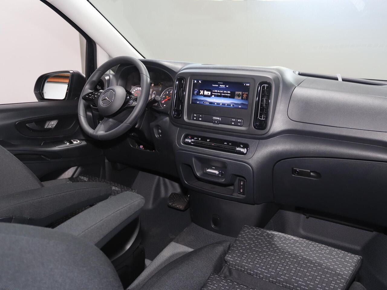 Mercedes-Benz VITO 114 CDI Bestelwagen L2 PRO | Trekgewicht 2500 kg | Achteruitrijcamera | Climate Control | Dodehoekassistent | Achterdeuren |