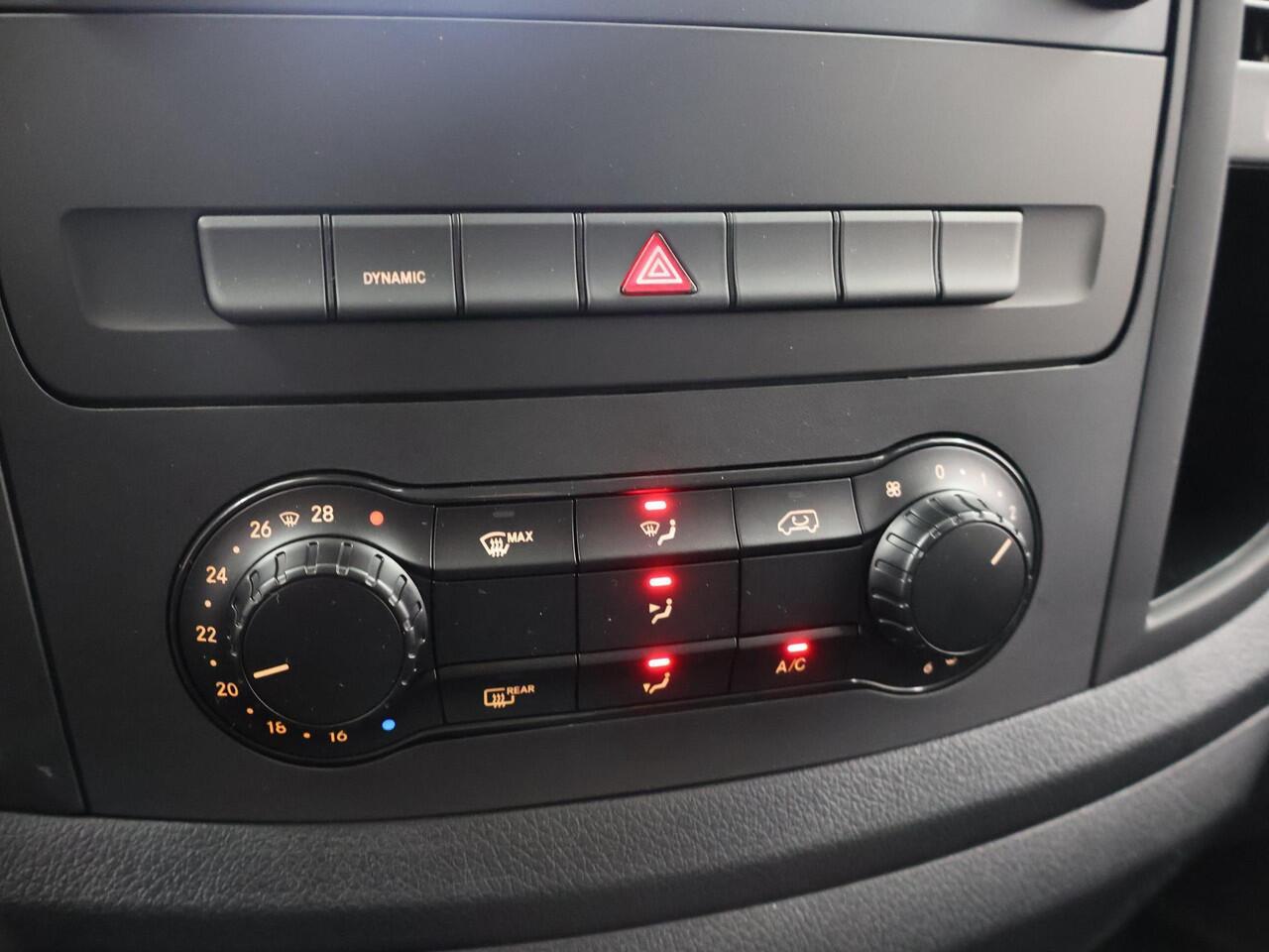Mercedes-Benz VITO eVito Bestelwagen 66 kWh L2 | Navigatie | Airco | Bluetooth | Cruise control | Achterdeuren |