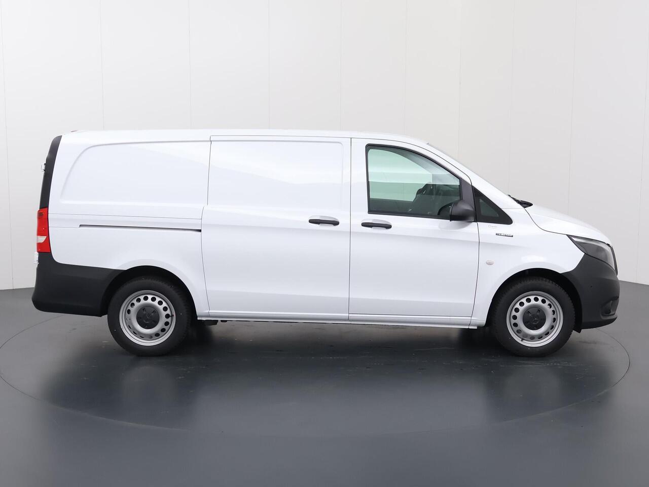 Mercedes-Benz VITO eVito Bestelwagen 66 kWh L2 | Navigatie | Airco | Bluetooth | Cruise control | Achterdeuren |