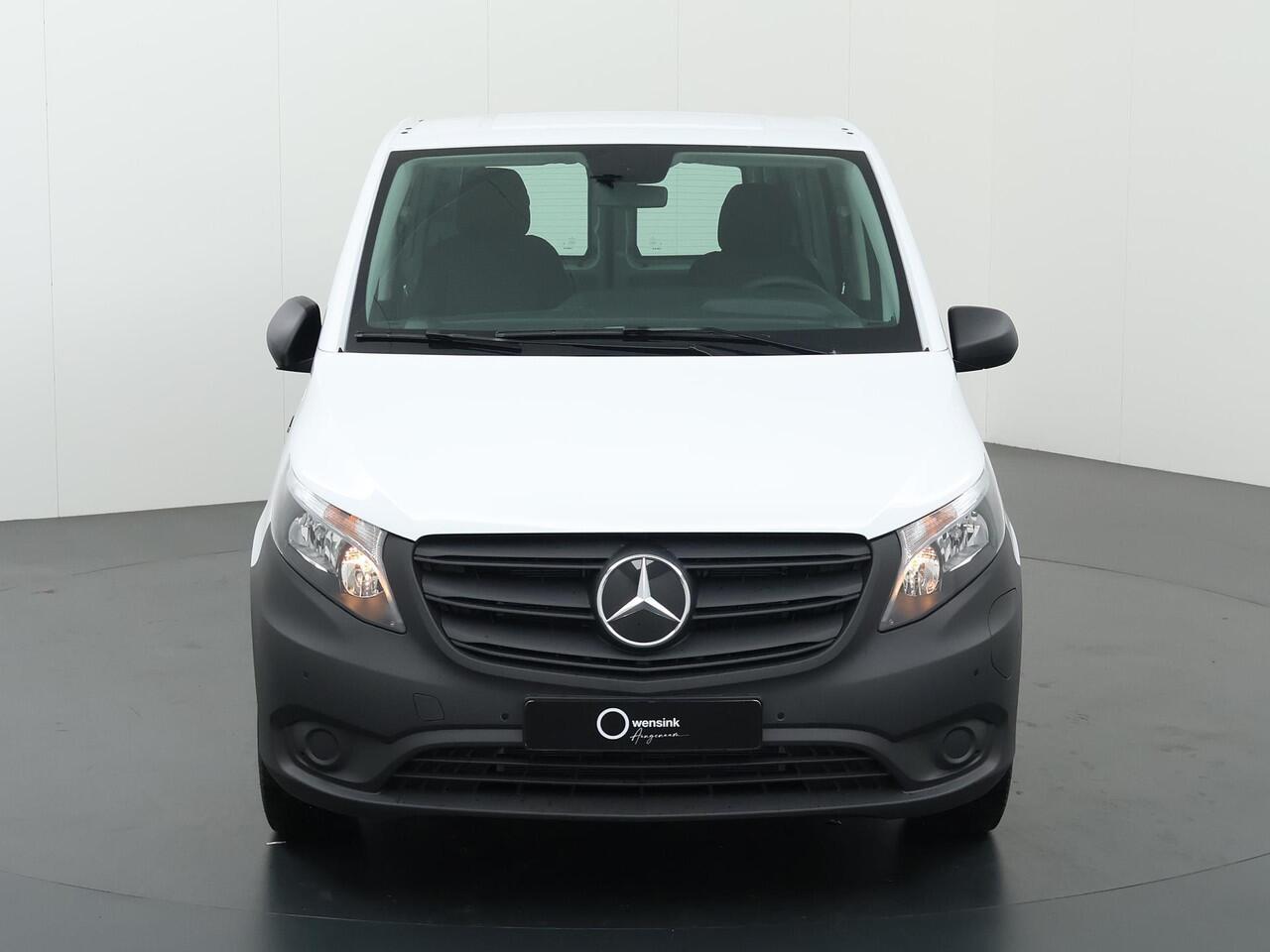 Mercedes-Benz VITO eVito Bestelwagen 66 kWh | Stoelverwarming | Navigatie | Parkeercamera | Airco