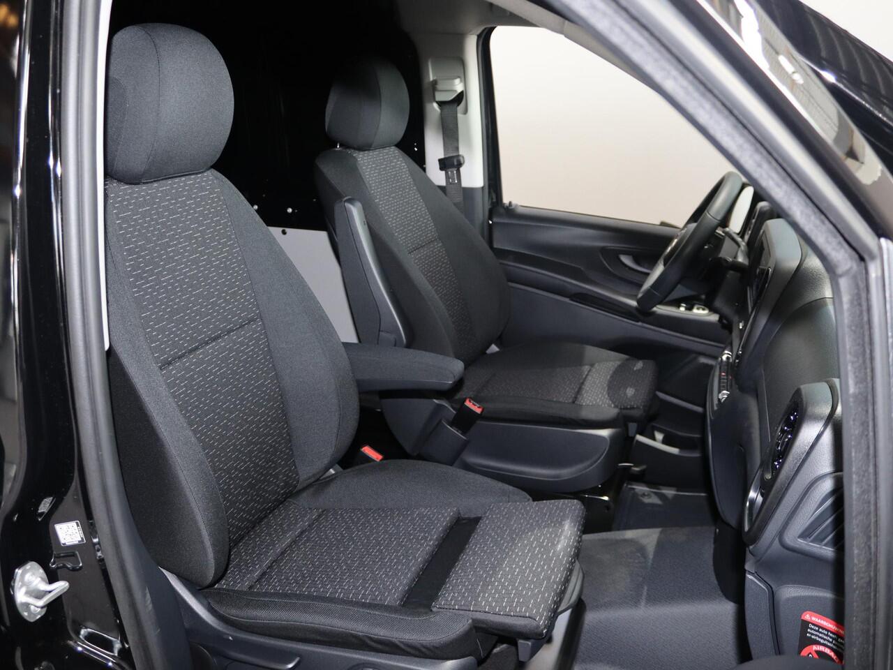 Mercedes-Benz VITO 114 CDI Bestelwagen L2 PRO | Trekgewicht 2500 kg | Achteruitrijcamera | Climate Control | Dodehoekassistent | Achterdeuren |