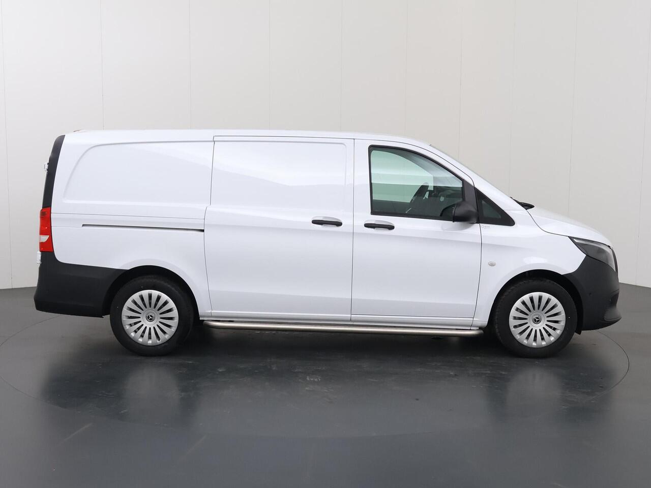 Mercedes-Benz VITO Bestelwagen 114 CDI L2 Pro | Aluca Kasten Inrichting | Vloer | Wand | Sidebars | Achteruitrijcamera | Trekhaak 2500 kg | Climate Control | Lederen Stuurwiel | Dodehoekassistent |