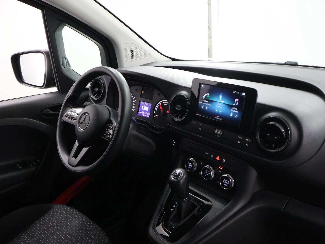 Mercedes-Benz eCitan L1 | Pro | 51 kWh | 283 KM Range WLTP | Parkeercamera | Bluetooth | Climate Control | Keyless Go | Certified