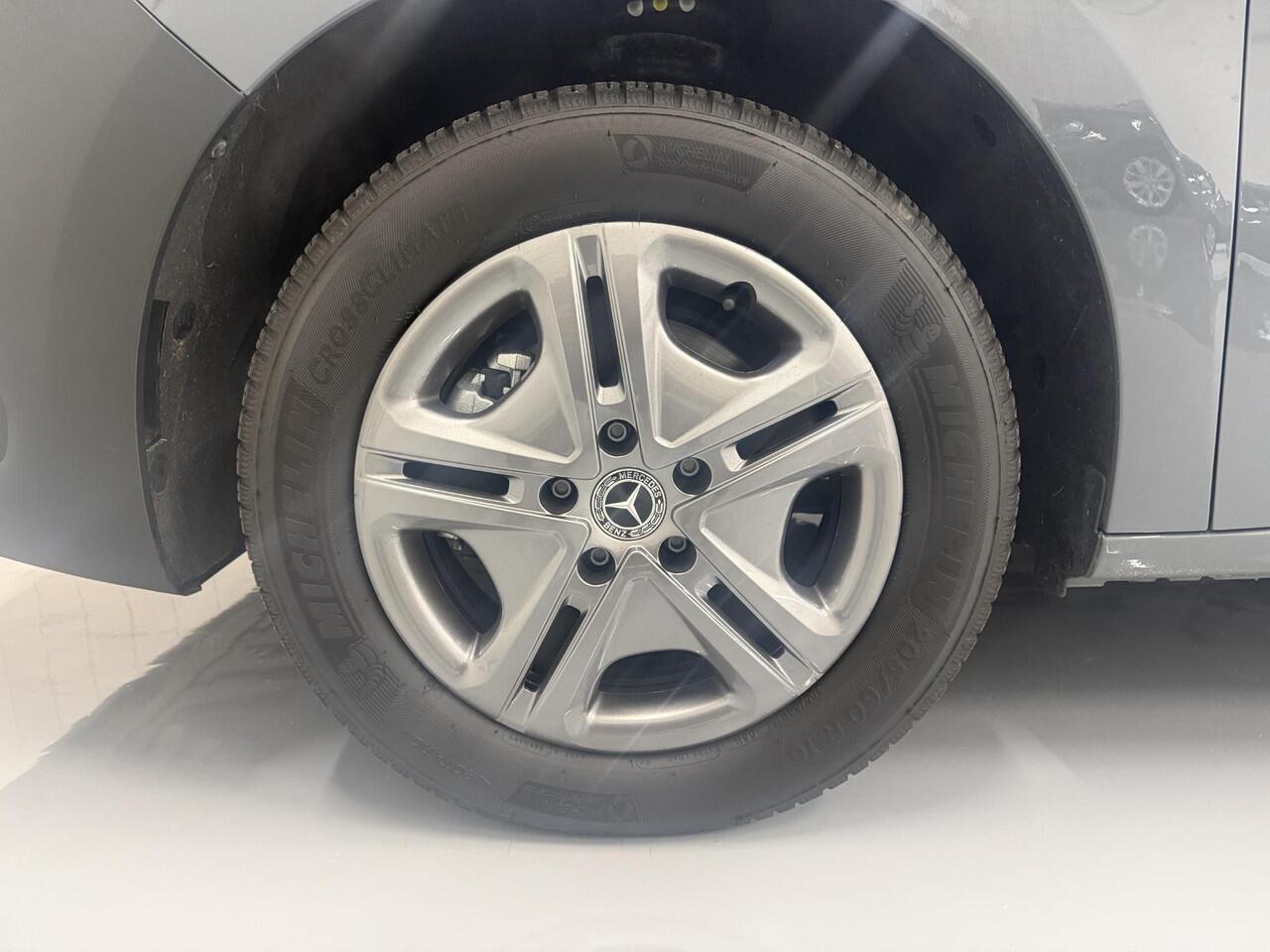 Mercedes-Benz eCitan 112 Pro L1 51 kWh Carplay / PDC / Camera / 16'' / Vol!