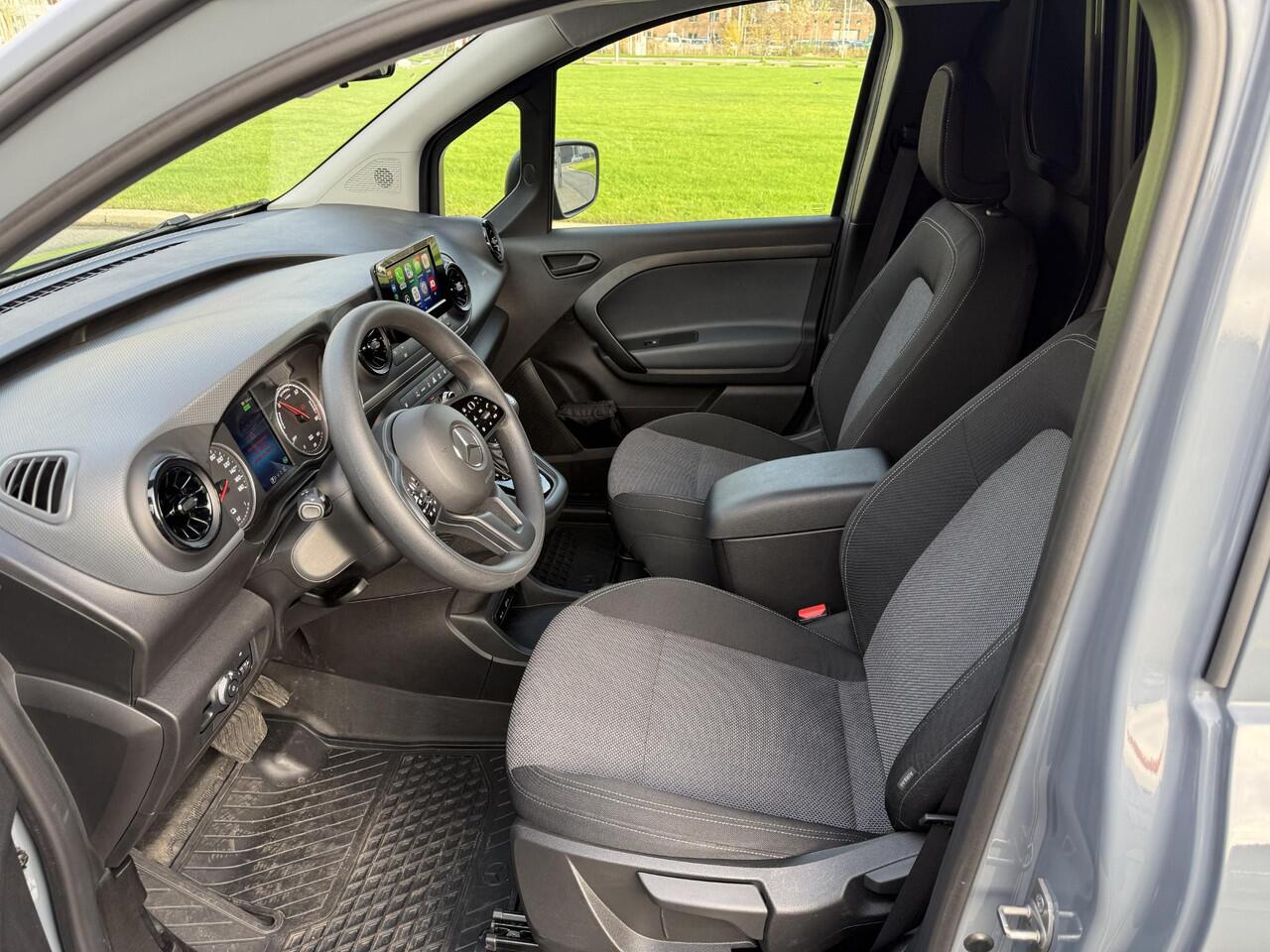 Mercedes-Benz eCitan 112 Pro L1 51 kWh Carplay / PDC / Camera / 16'' / Vol!