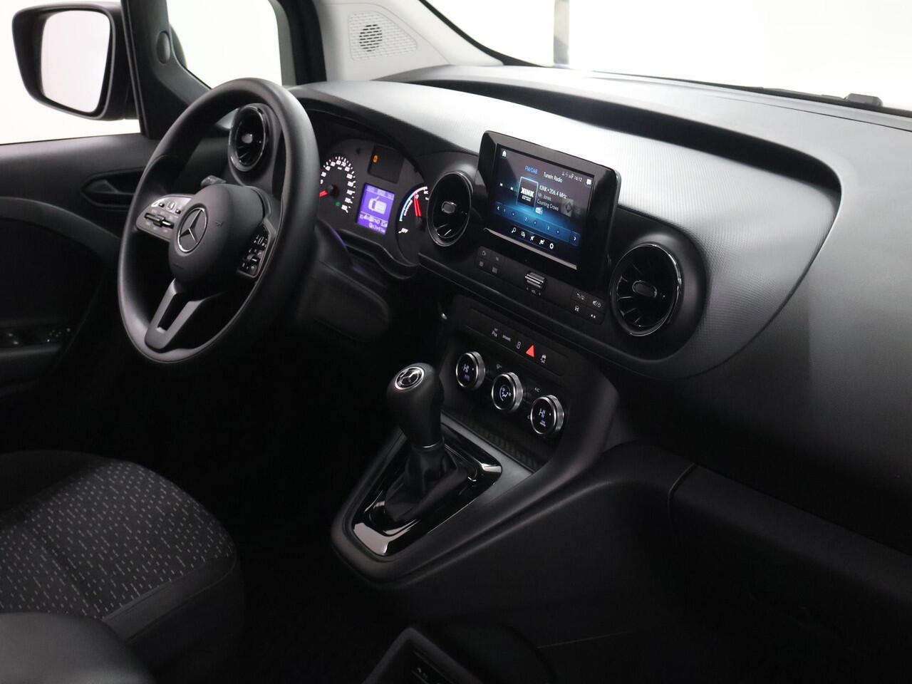 Mercedes-Benz eCitan L2 | Pro | 51 kWh | 271 KM WLTP | Navigatie | Clim Navigatie | Climate Control | Trekhaak | 2-zits | Parkeercamera | Carplay | Comfort Bestuurdersstoel | Certified