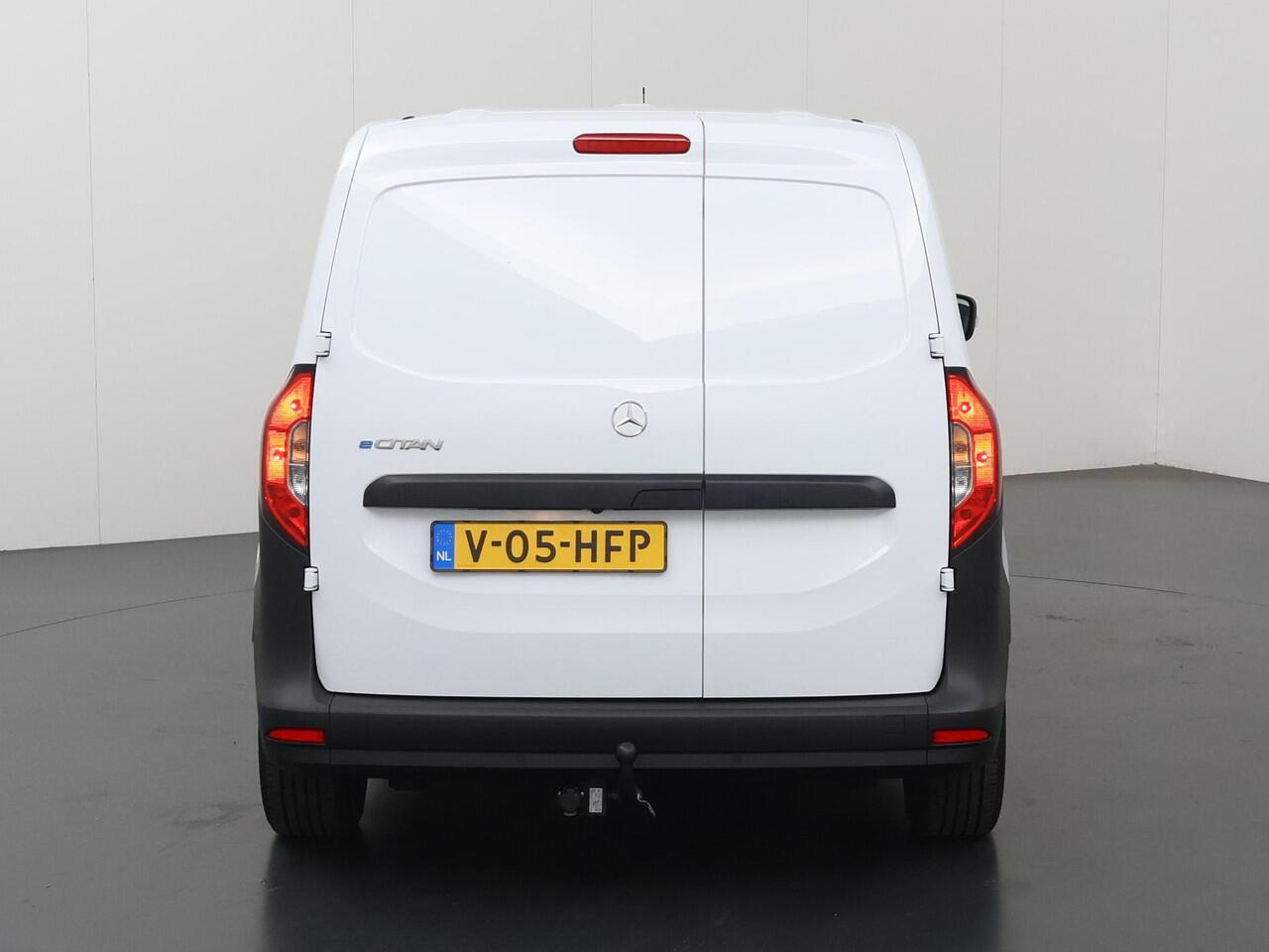 Mercedes-Benz eCitan L1 | Pro | 51 kWh | Navigatie | Parkeercamera | Trekhaak | Cruise Control | Stoelverwarming | Certified
