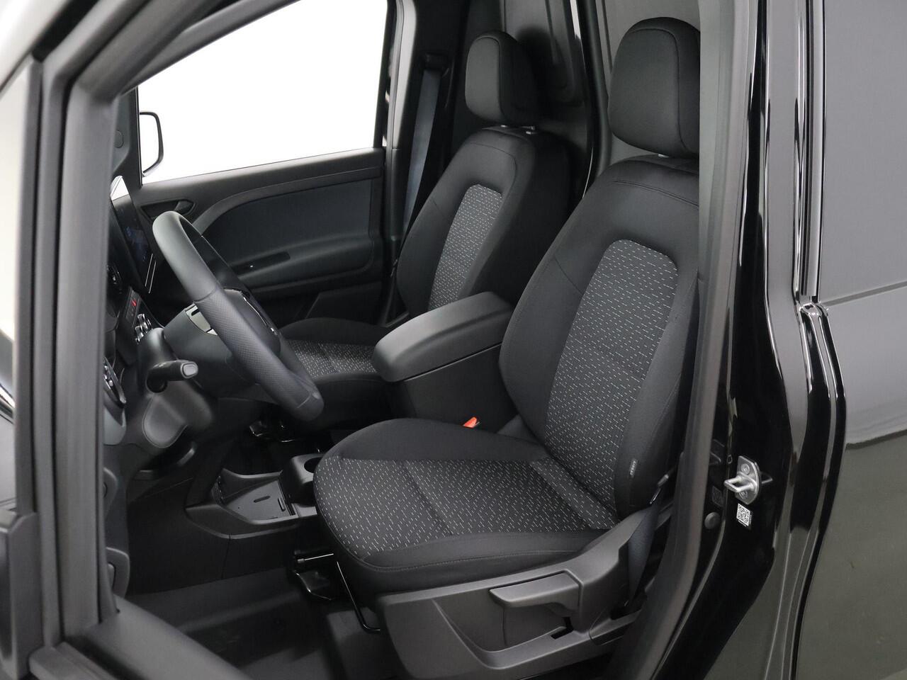 Mercedes-Benz eCitan 112 Pro L1 51 kWh | Airco | Dodehoekassistent | LM velgen | Achteruitrijcamera | Dynamisch Exterieurpakket | DC laden 75 kW |