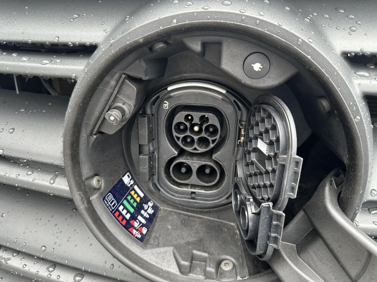 Mercedes-Benz eSprinter L2H2 Snelladen Leer Camera Airco 41kWh 100% Elektrisch