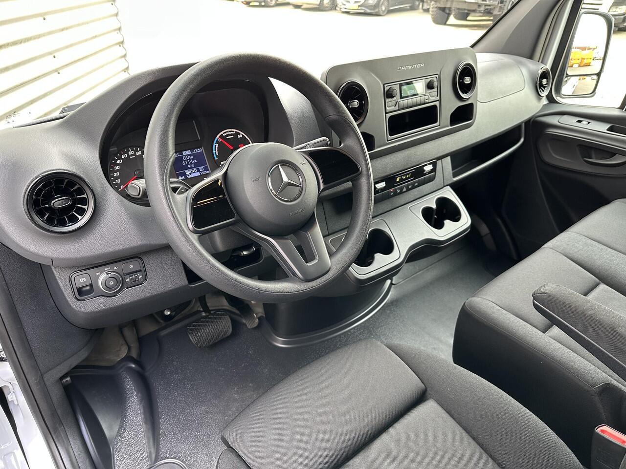 Mercedes-Benz eSprinter L2H2 Snelladen Camera Airco 55kwh WLTP: 151km !