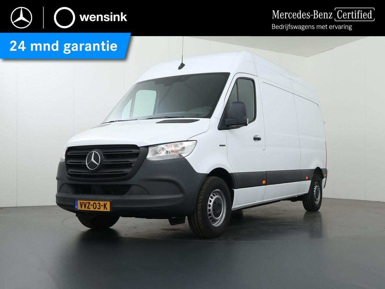 Mercedes-Benz eSprinter L2 H2 | 55 kWh | ACHTERUITRIJCAMERA | STOELVERWARMING | AIRCO | DAB+ RADIO | COMPLETE LAADRUIMTE BETIMMERING | OPSTAP TOT LAADRUIMTE | STOEL - STOEL COMFORT